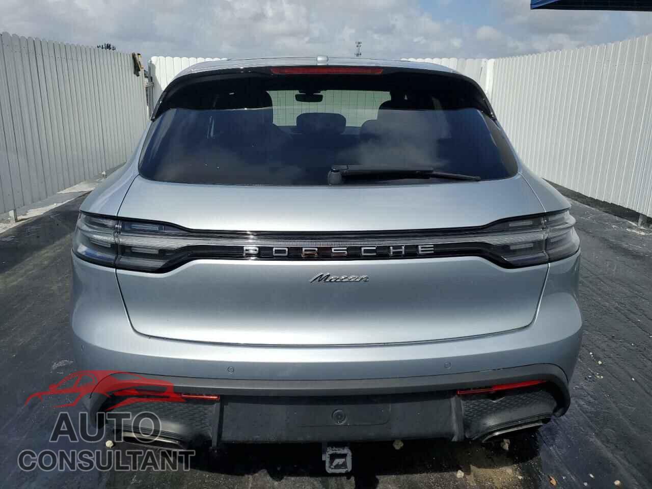 PORSCHE MACAN BASE 2024 - WP1AA2A59RLB07100