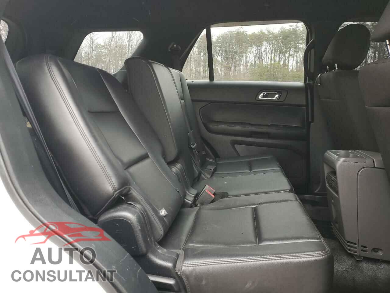 FORD EXPLORER 2018 - 1FM5K8AR9JGB59213