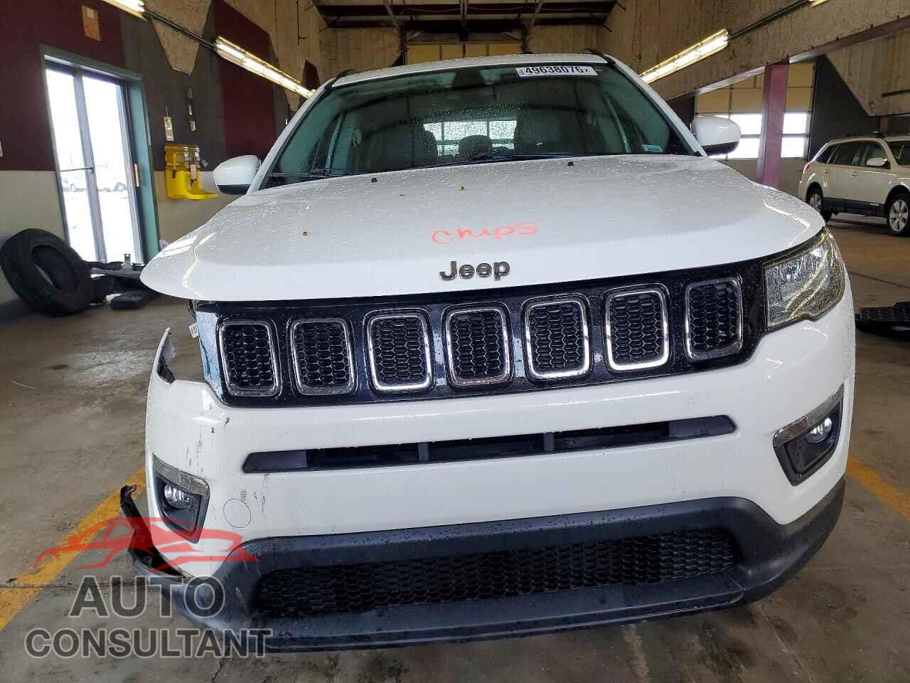 JEEP COMPASS 2018 - 3C4NJDBB2JT349822