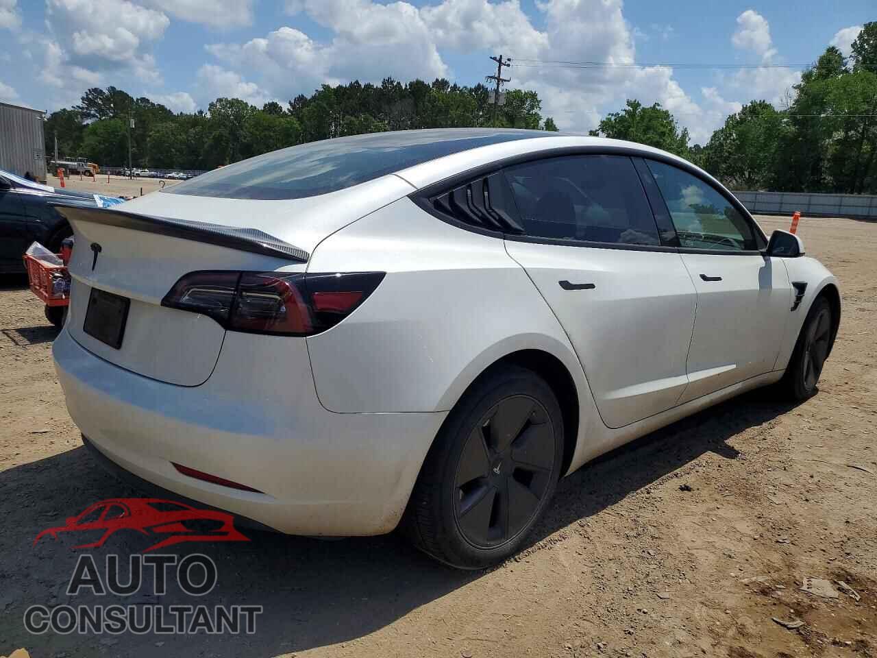 TESLA MODEL 3 2023 - 5YJ3E1EA7PF673059
