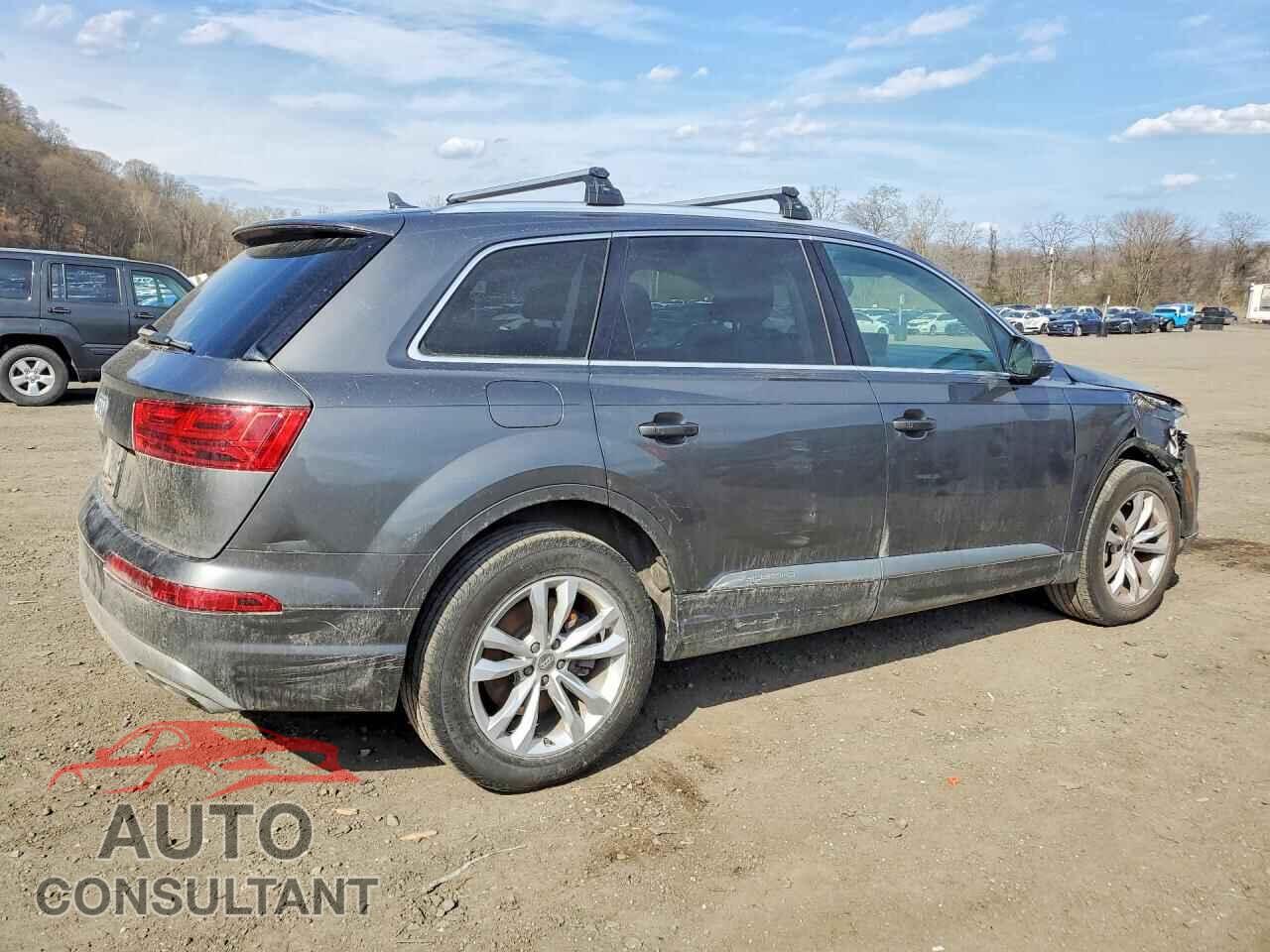 AUDI Q7 2019 - WA1AAAF78KD010325