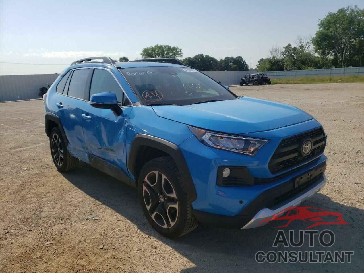 TOYOTA RAV4 2019 - 2T3J1RFV0KW012589
