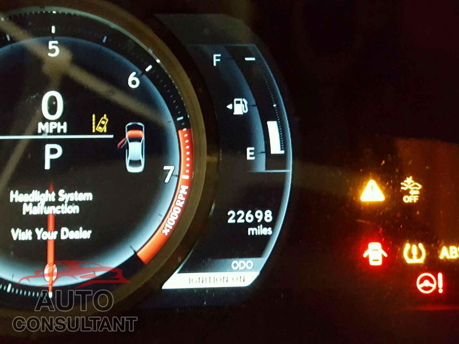 LEXUS IS 2017 - JTHBE1D29H5029845