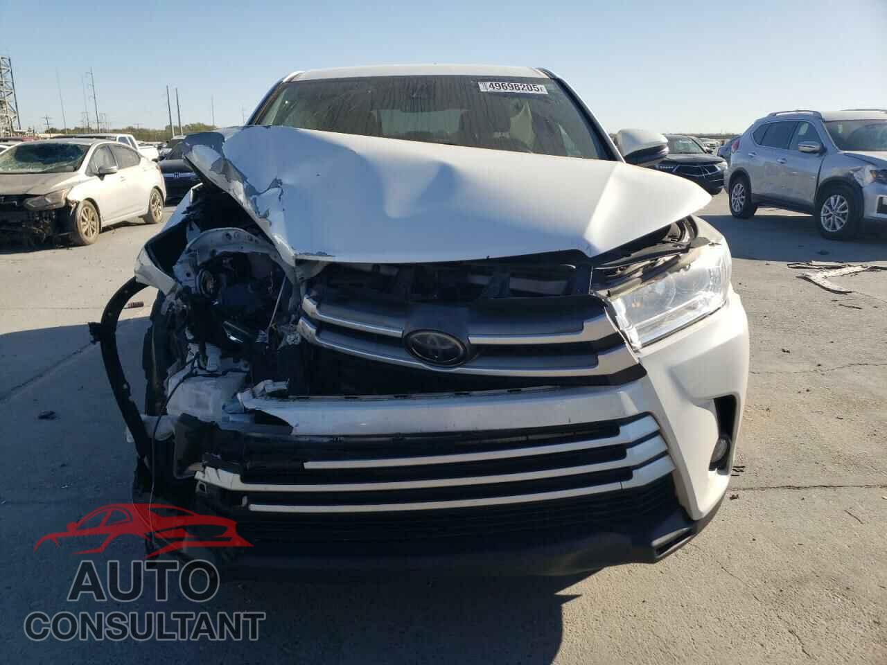 TOYOTA HIGHLANDER 2017 - 5TDZZRFH0HS215563