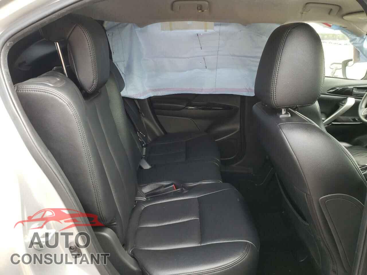 MITSUBISHI ECLIPSE 2019 - JA4AT4AA8KZ003330