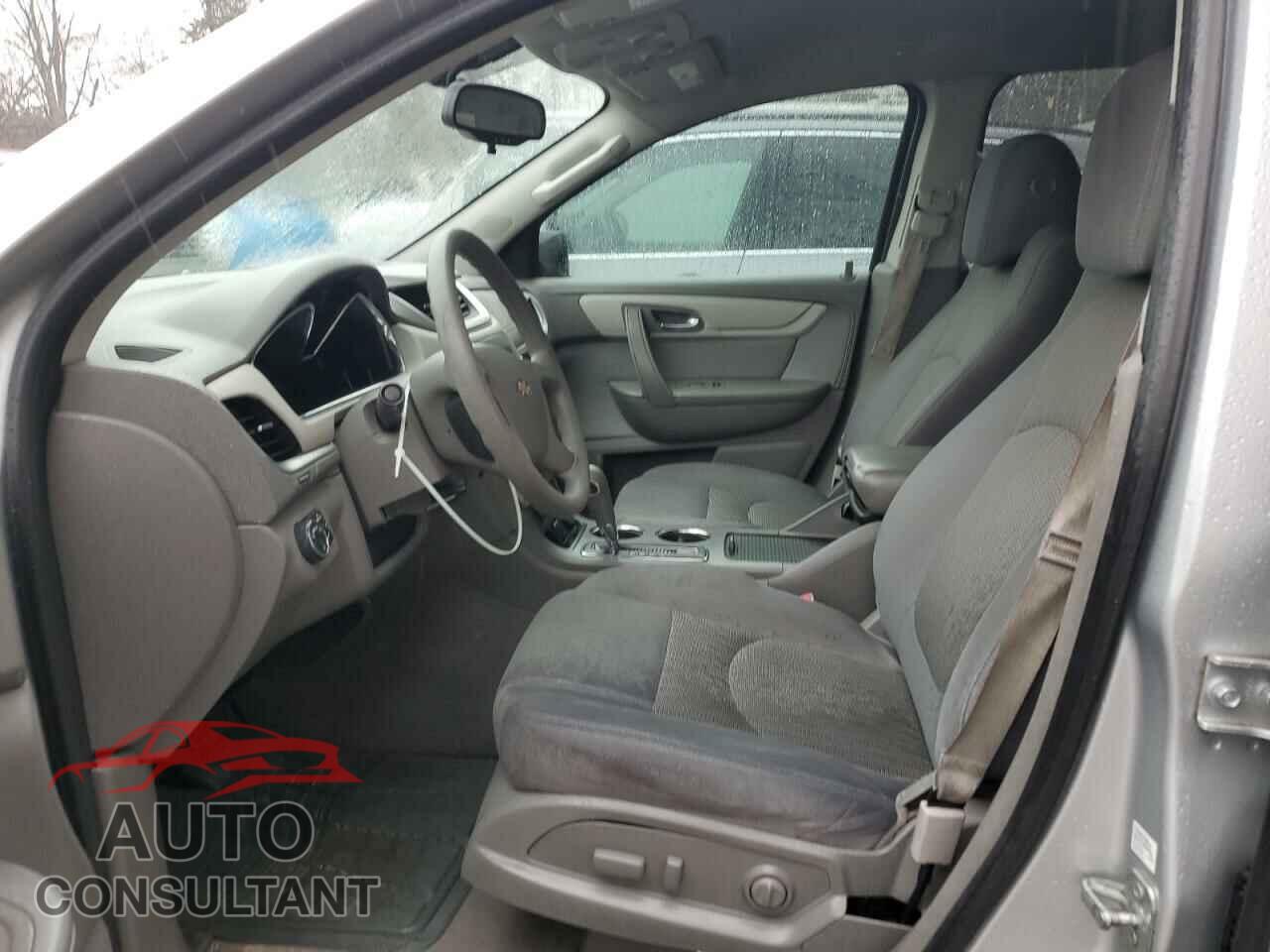 CHEVROLET TRAVERSE 2015 - 1GNKRFKD6FJ344654