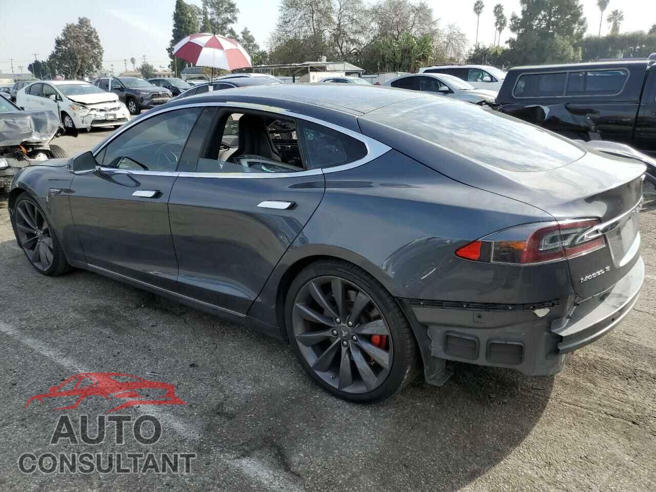 TESLA MODEL S 2016 - 5YJSA1E22GF142917