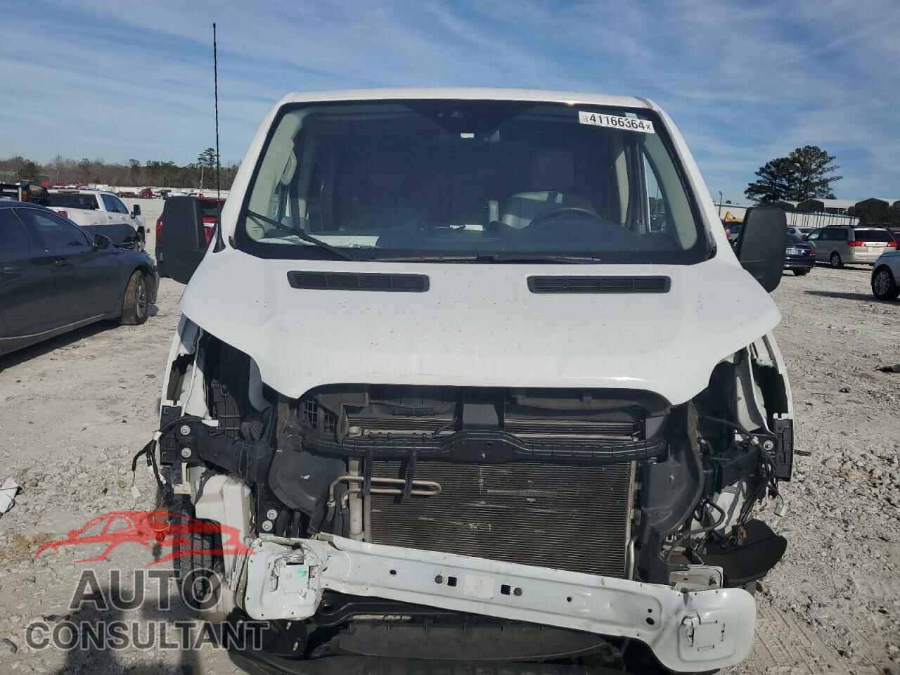FORD TRANSIT 2018 - 1FTYR1YM3JKB13159
