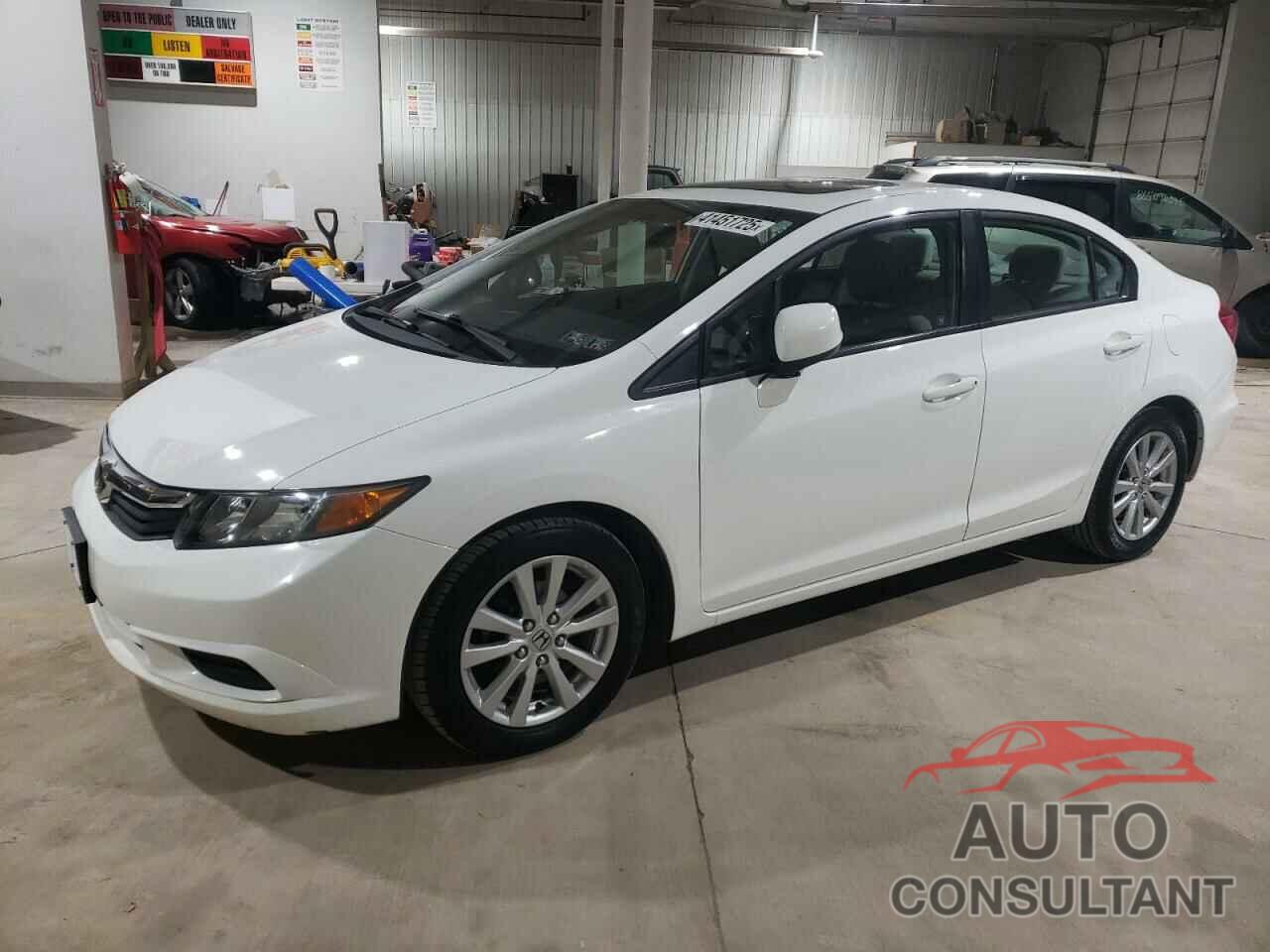 HONDA CIVIC 2012 - 19XFB2F80CE376044