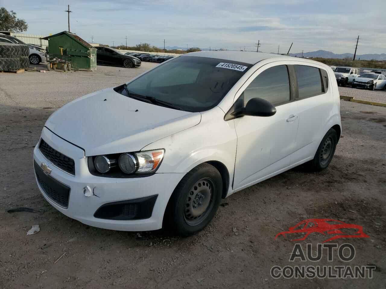 CHEVROLET SONIC 2015 - 1G1JA6SH6F4205744