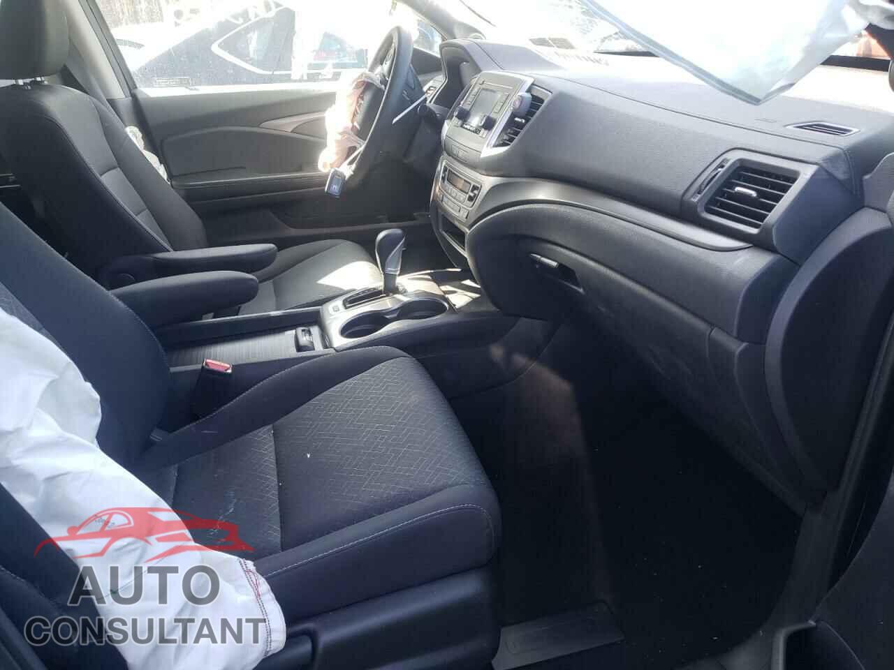 HONDA RIDGELINE 2017 - 5FPYK3F15HB018707