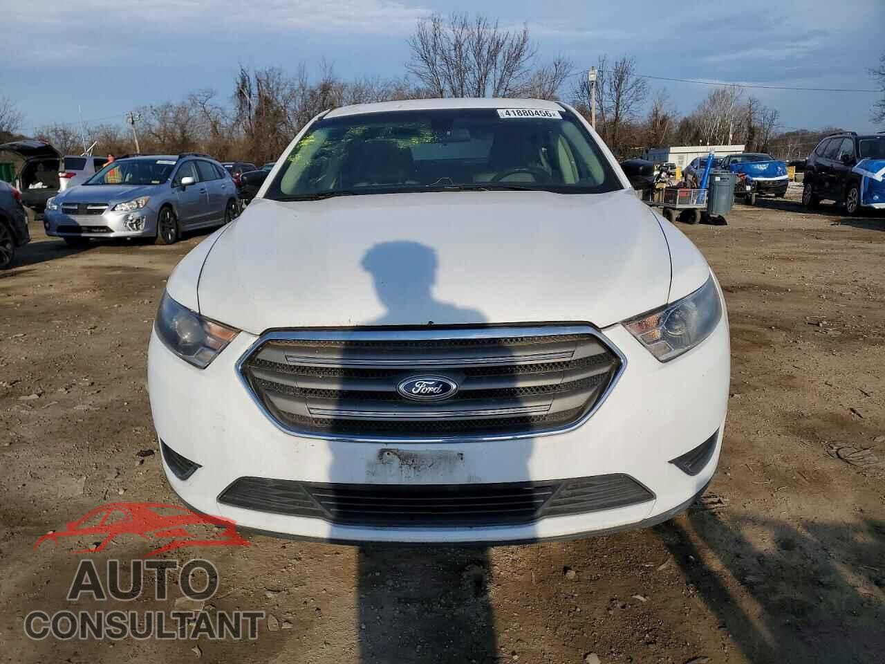 FORD TAURUS 2015 - 1FAHP2D85FG130193