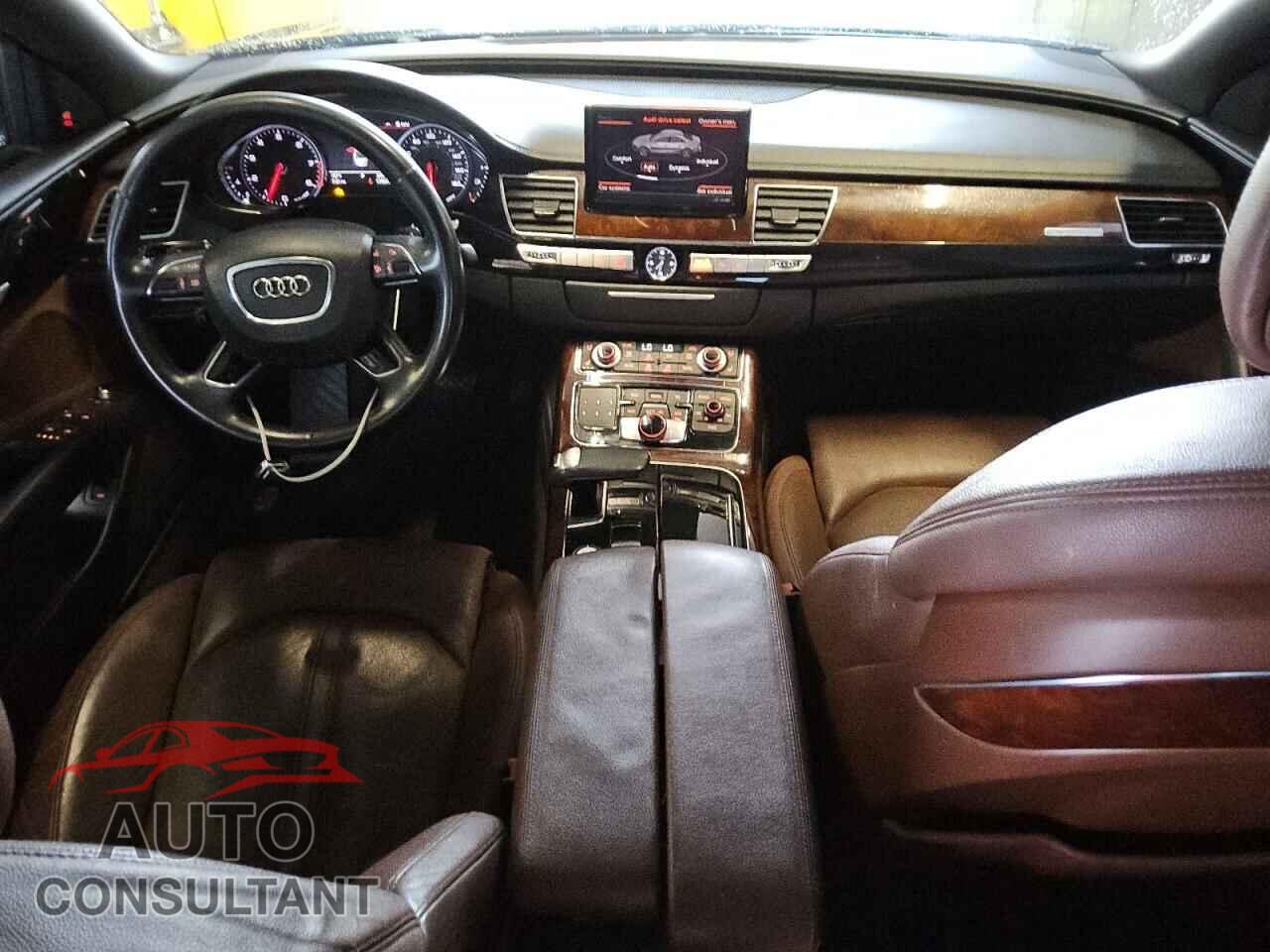 AUDI A8 2012 - WAURVAFD8CN036371
