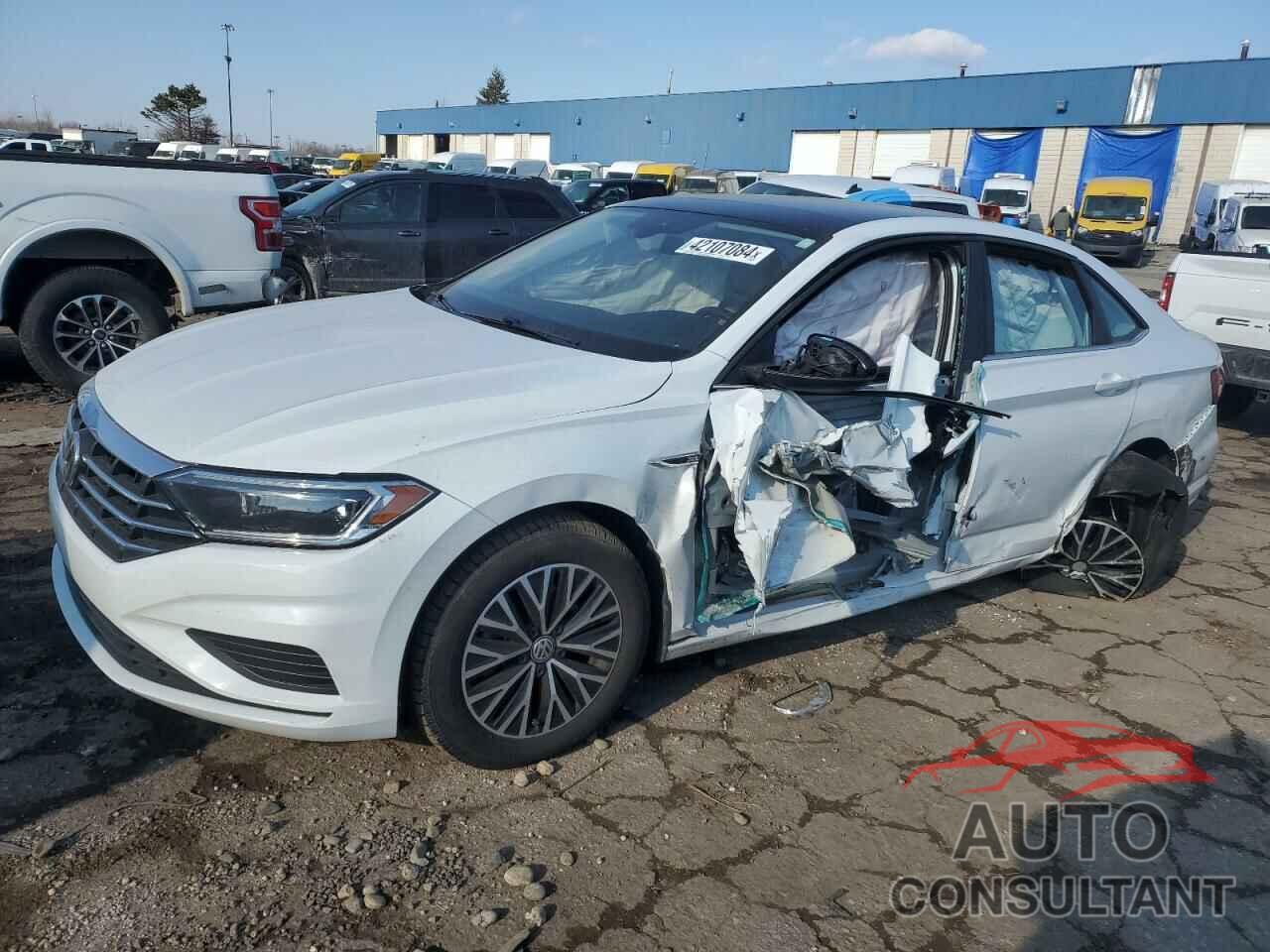 VOLKSWAGEN JETTA 2019 - 3VWE57BU5KM199107