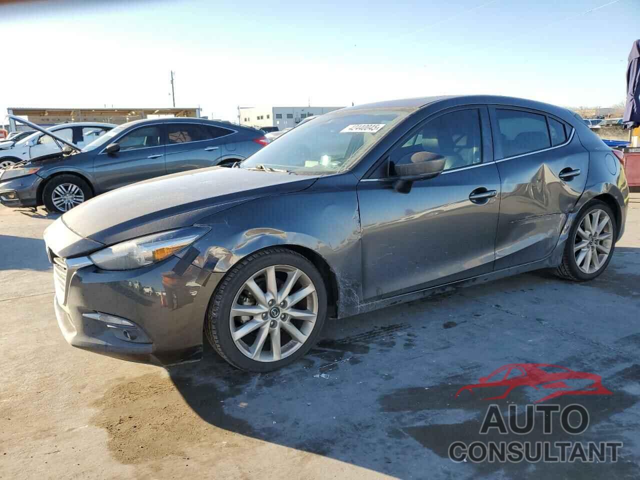 MAZDA 3 2017 - JM1BN1M36H1138832