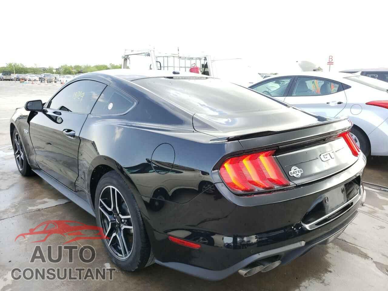 FORD MUSTANG 2019 - 1FA6P8CF2K5185636