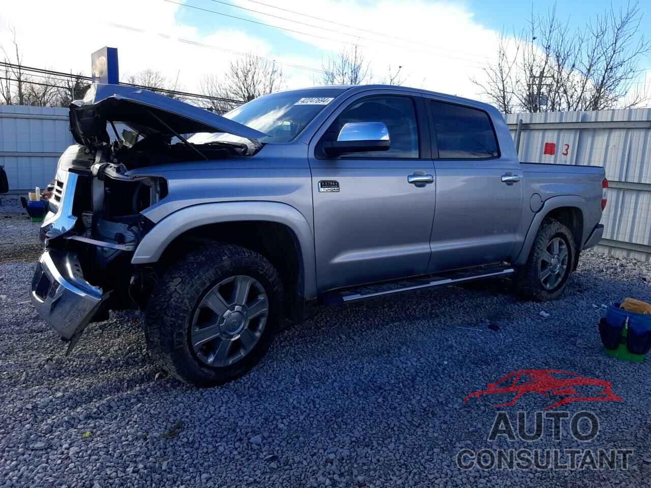 TOYOTA TUNDRA 2017 - 5TFAW5F16HX620239