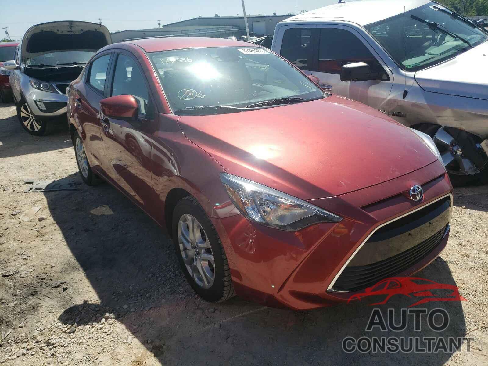 TOYOTA YARIS 2017 - 3MYDLBYV7HY172386