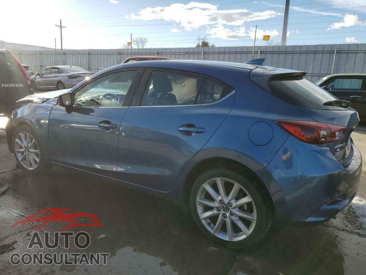 MAZDA 3 2017 - 3MZBN1M31HM127754