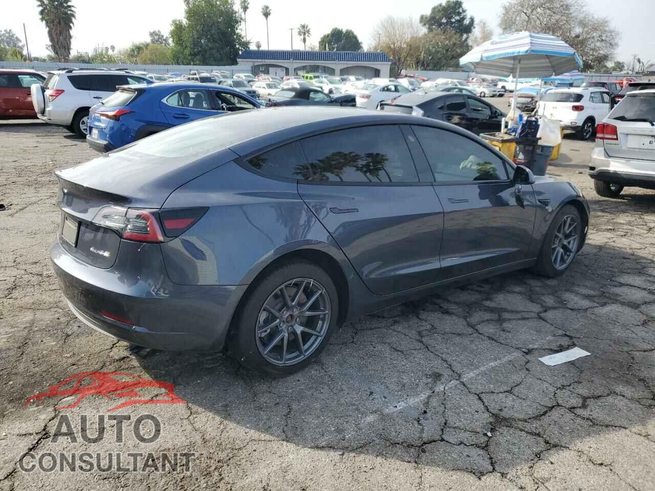 TESLA MODEL 3 2022 - 5YJ3E1EB2NF137027