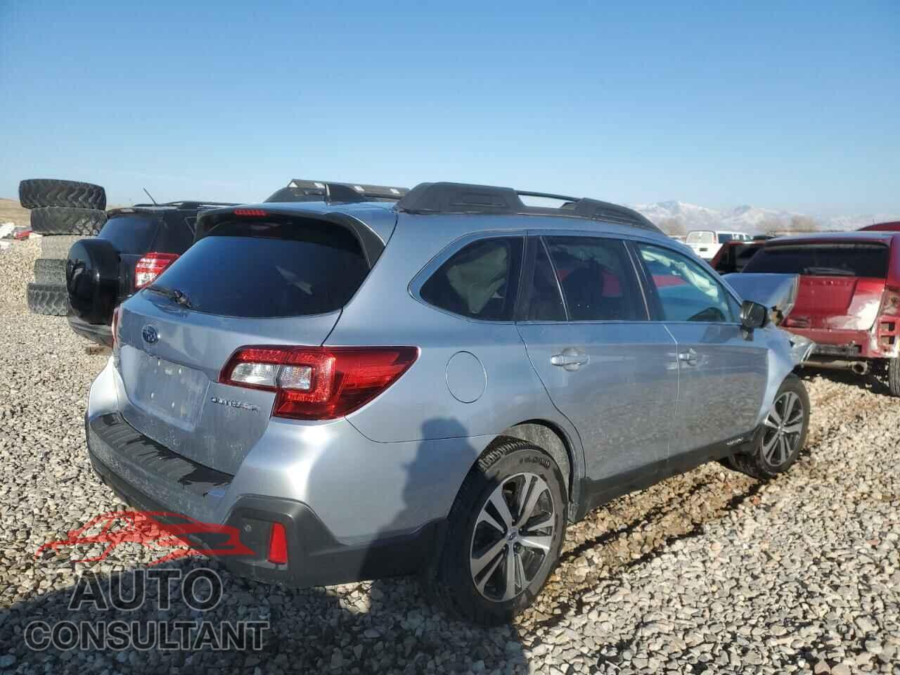 SUBARU OUTBACK 2018 - 4S4BSANC3J3257337