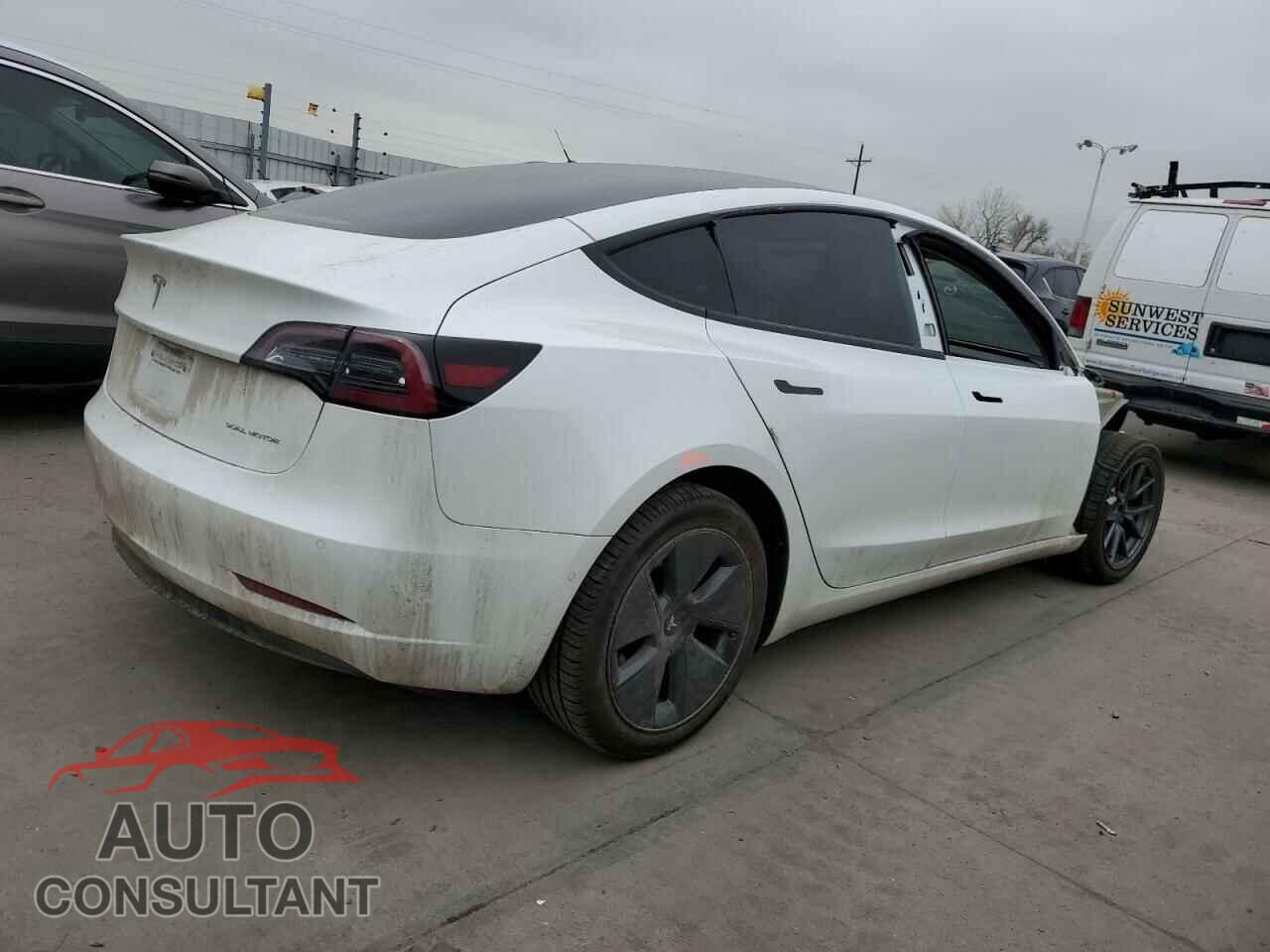 TESLA MODEL 3 2022 - 5YJ3E1EB7NF164367