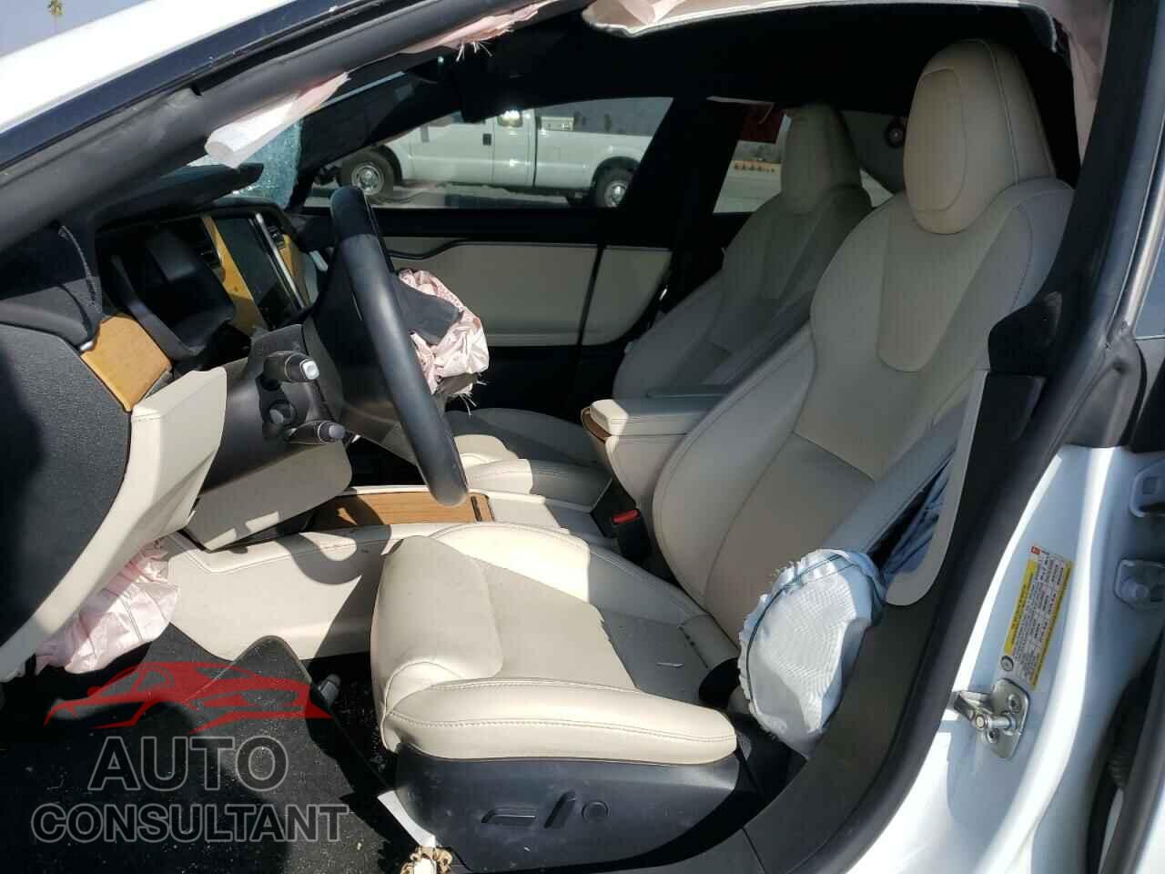 TESLA MODEL S 2021 - 5YJSA1E23MF419182