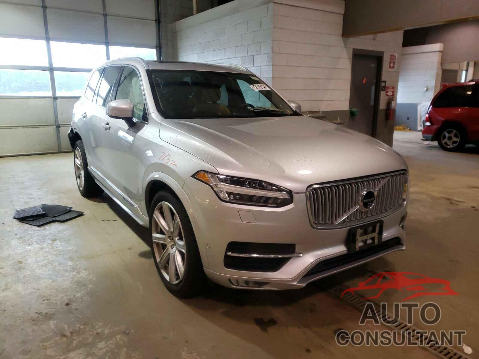 VOLVO XC90 2016 - YV4A22PL6G1089116