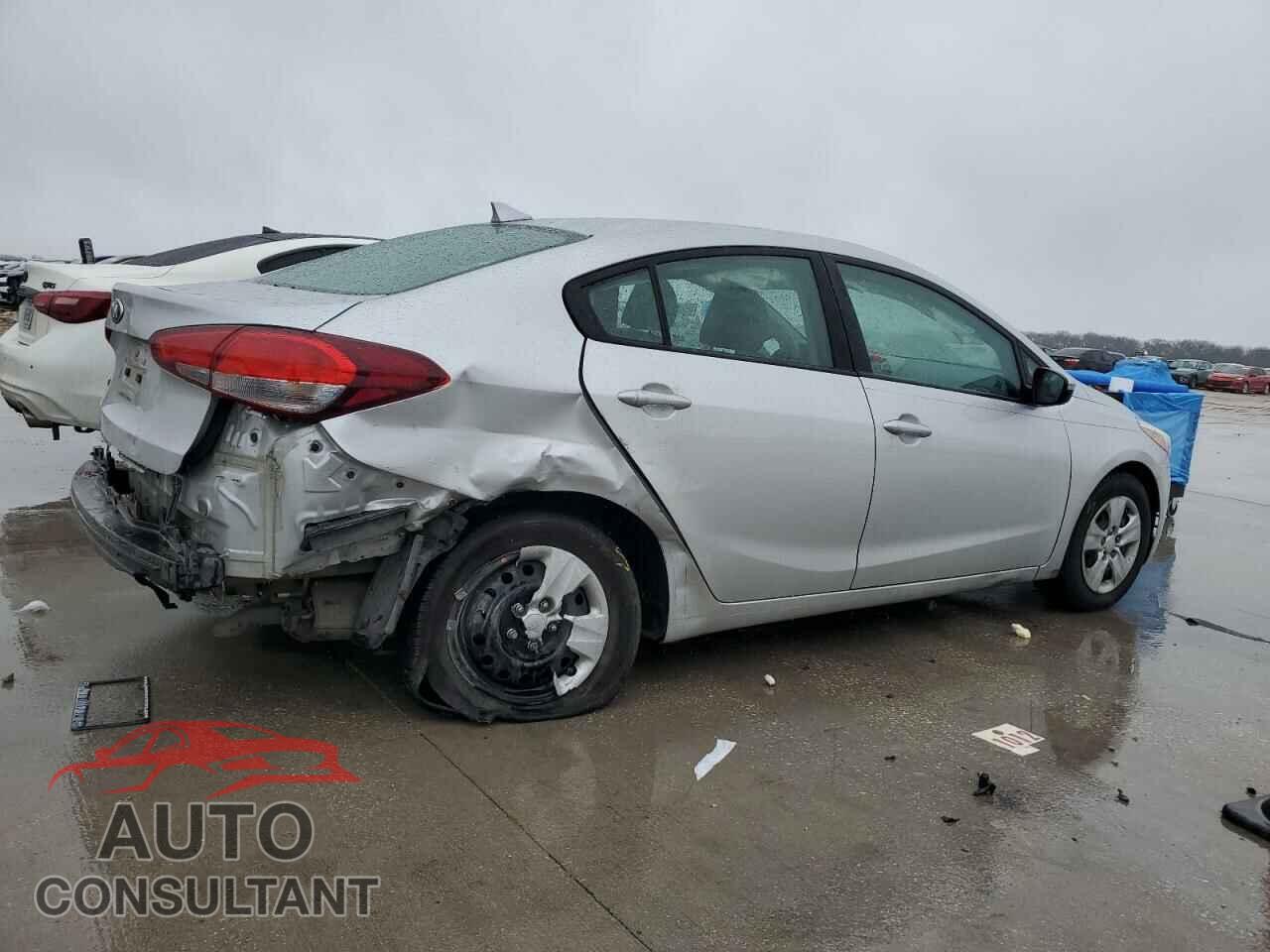 KIA FORTE 2017 - 3KPFK4A78HE142557