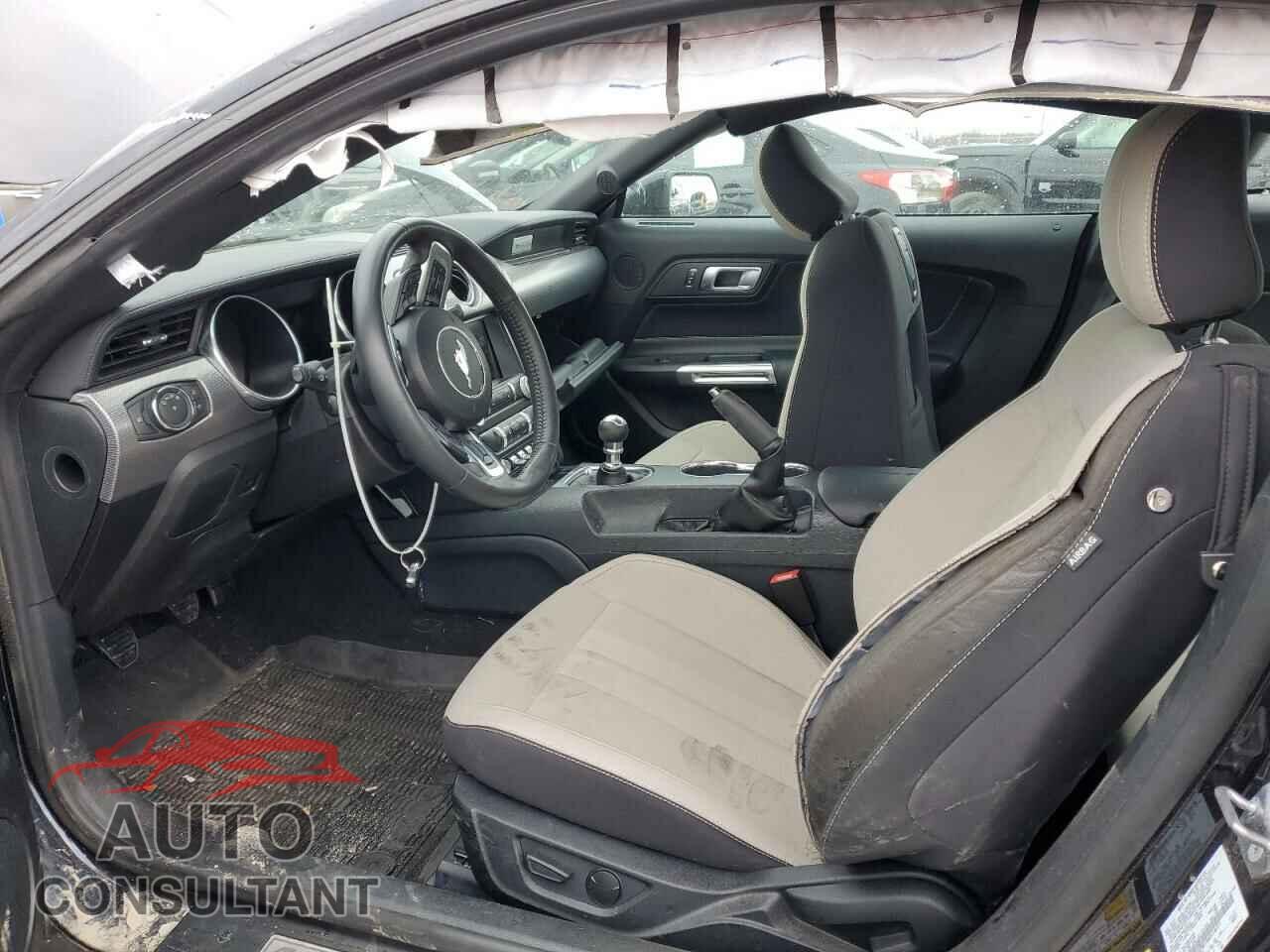 FORD MUSTANG 2021 - 1FA6P8CF3M5116411