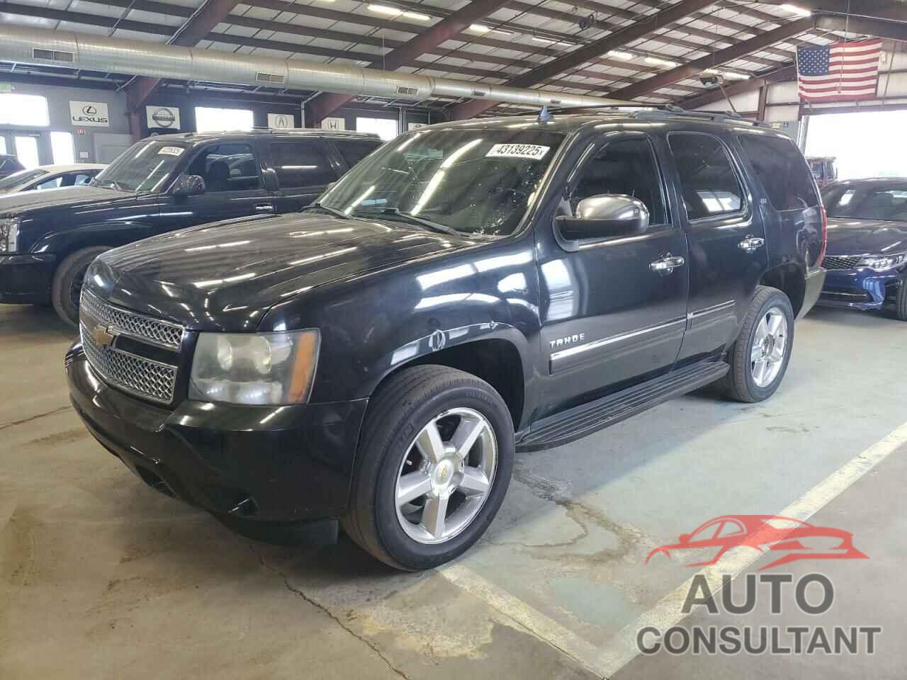 CHEVROLET TAHOE 2011 - 1GNSKCE0XBR258349