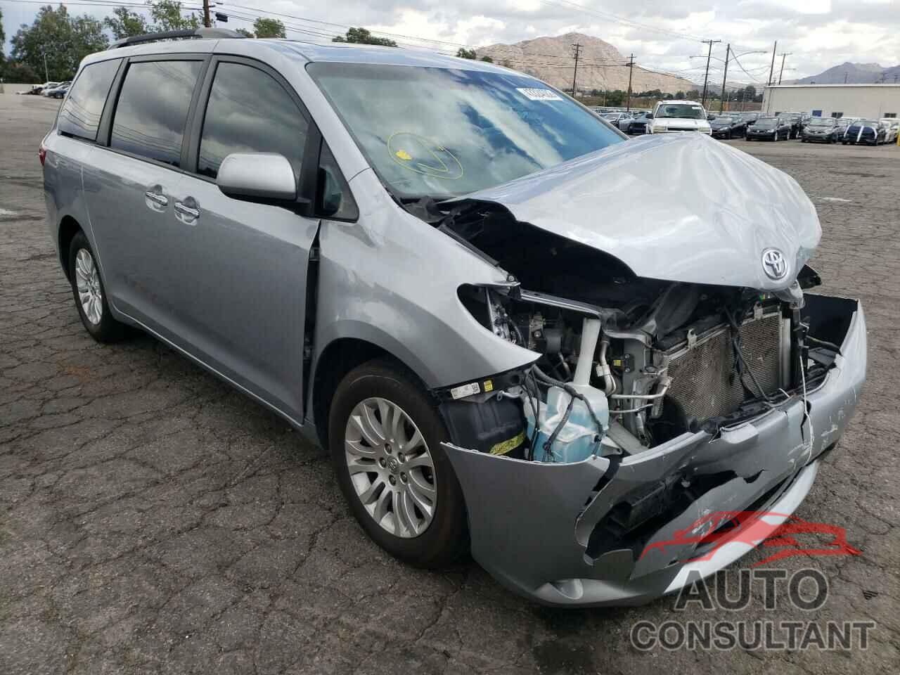 TOYOTA SIENNA 2017 - 5TDYZ3DC6HS842185