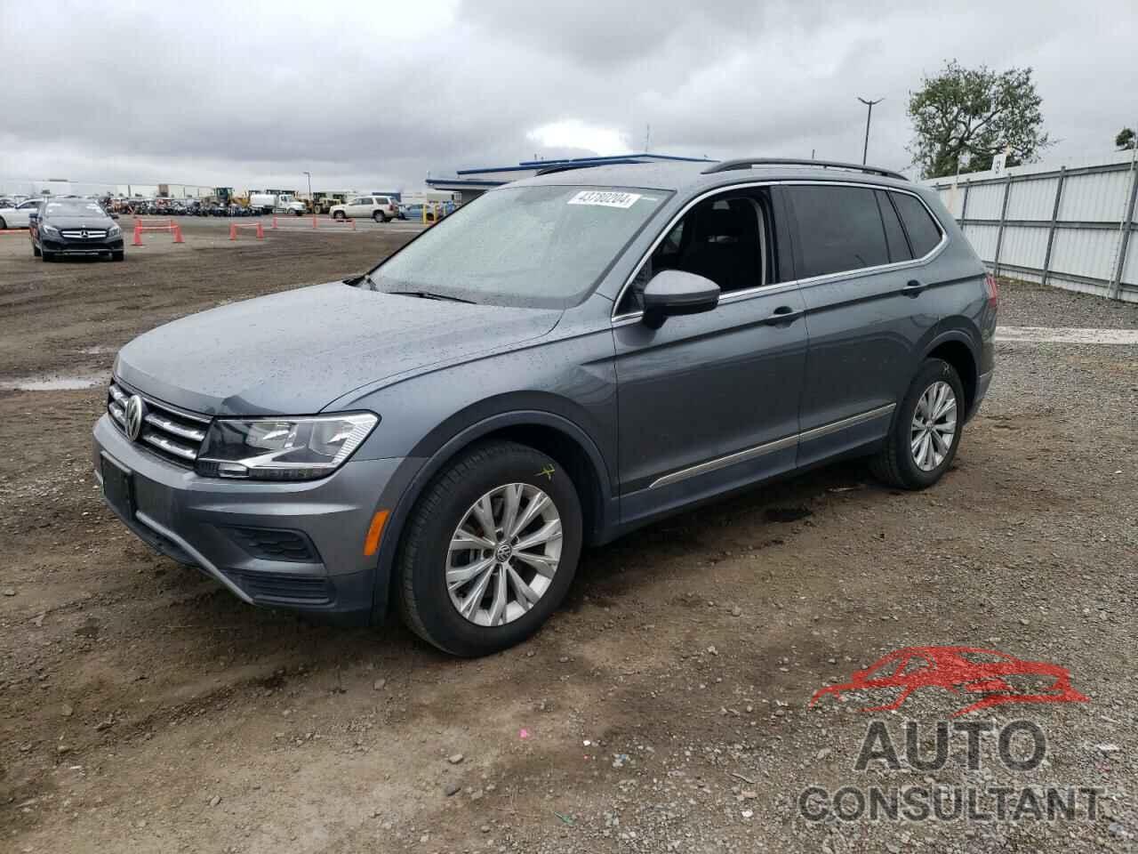 VOLKSWAGEN TIGUAN 2018 - 3VV3B7AX8JM210017