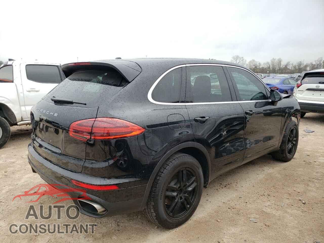 PORSCHE CAYENNE 2018 - WP1AA2A21JKA02860