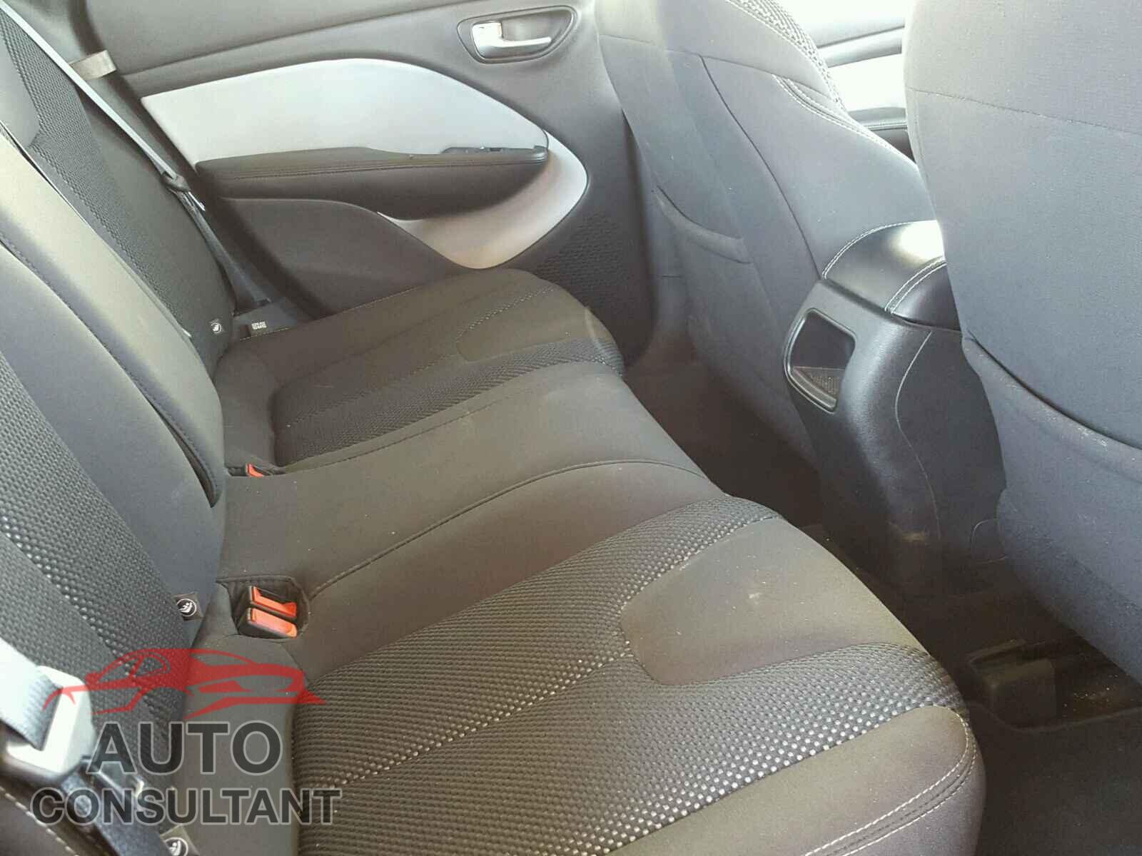 DODGE DART 2015 - 1C3CDFBB8FD112571