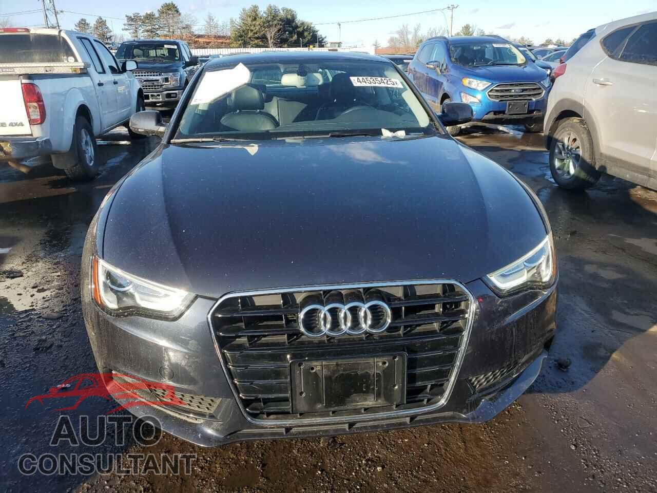 AUDI A5 2014 - WAULFAFR1EA032042