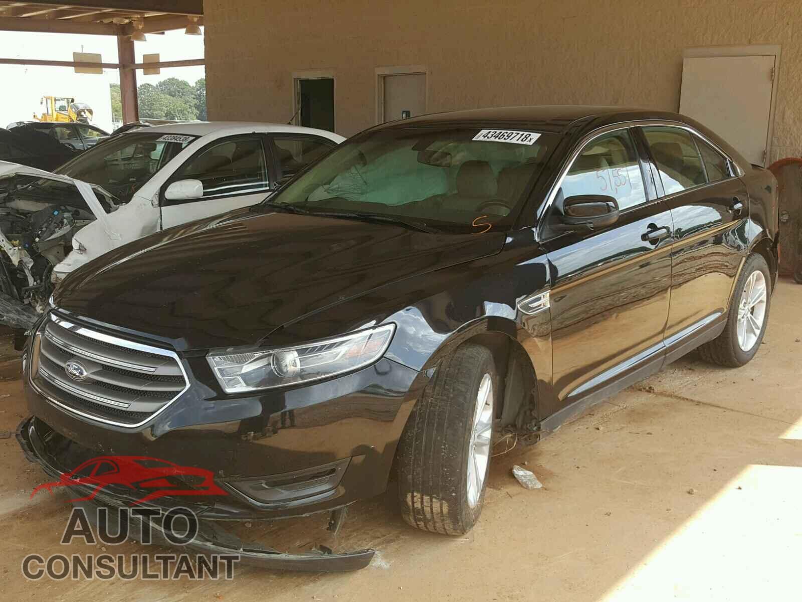 FORD TAURUS 2015 - 1FAHP2E82FG108456