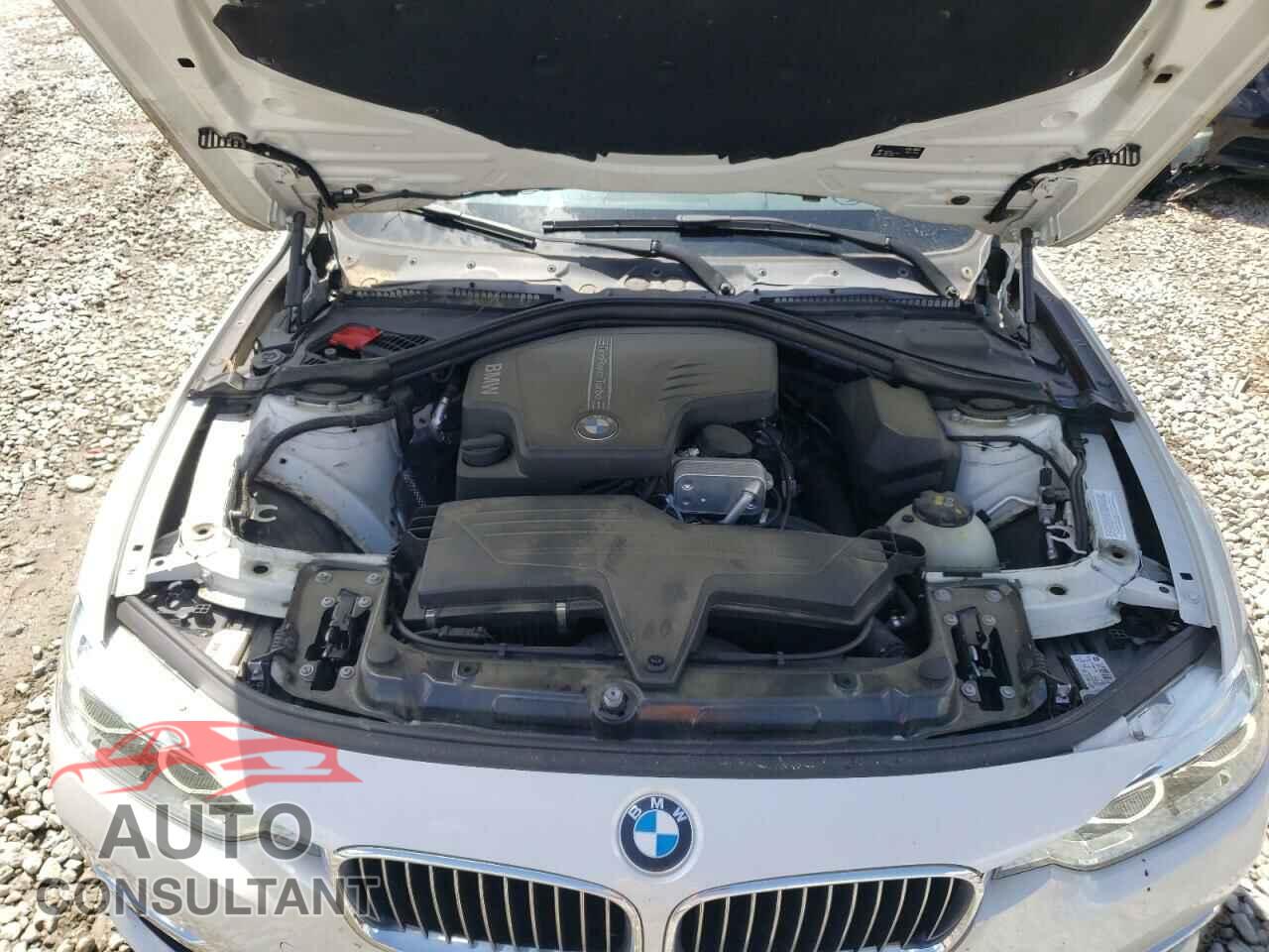 BMW 3 SERIES 2016 - WBA8E9G58GNT81925