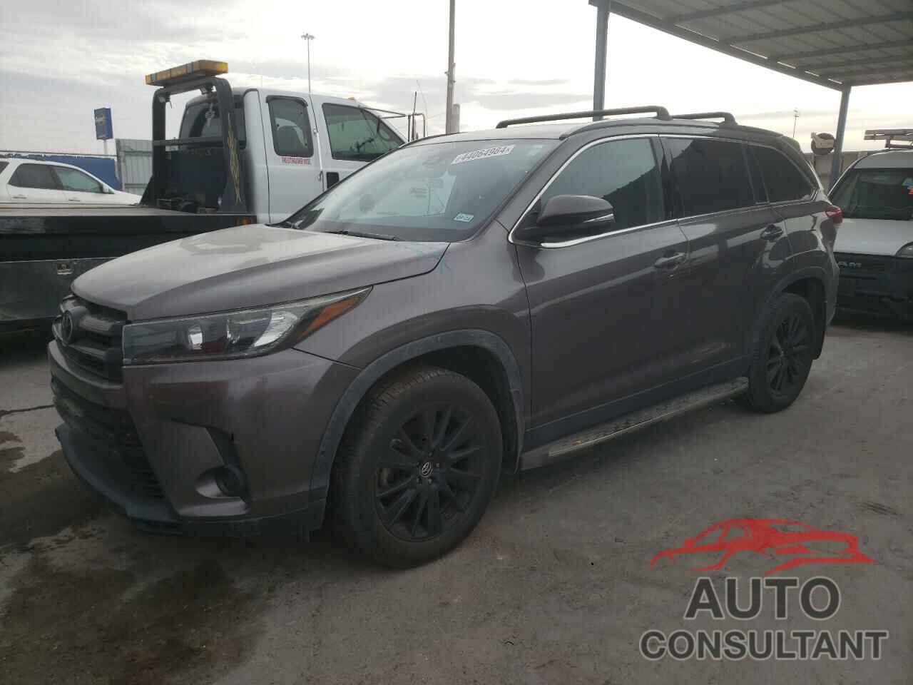 TOYOTA HIGHLANDER 2019 - 5TDKZRFH6KS353892