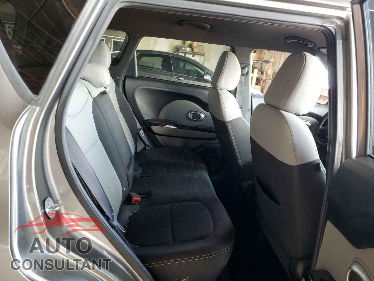 KIA SOUL 2016 - KNDJP3A54G7347344
