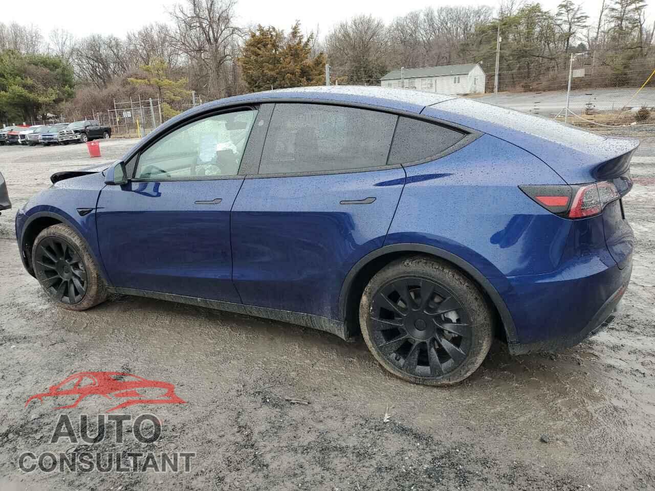 TESLA MODEL Y 2023 - 7SAYGAEE2PF886247