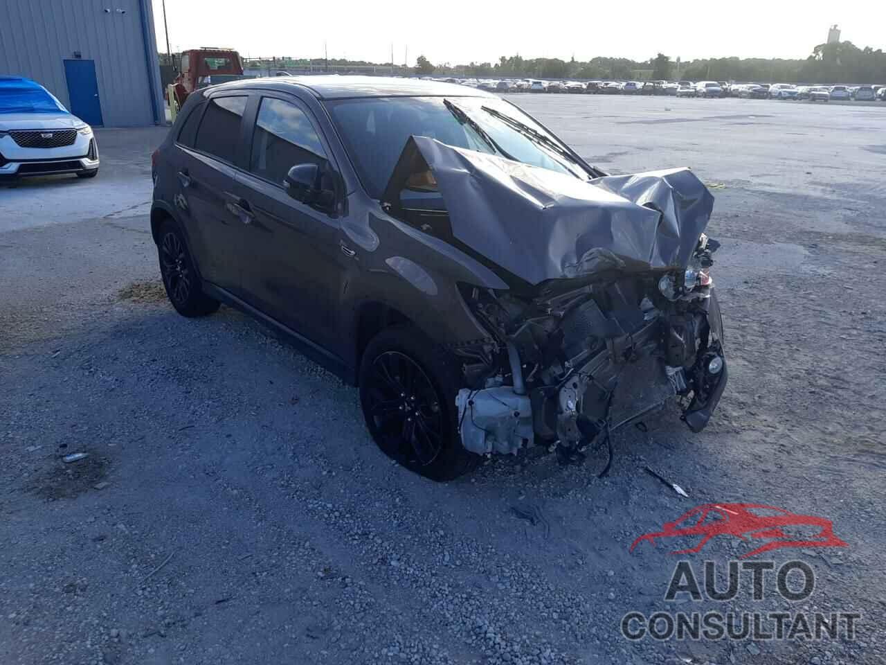 MITSUBISHI OUTLANDER 2018 - JA4AP3AU3JU006978