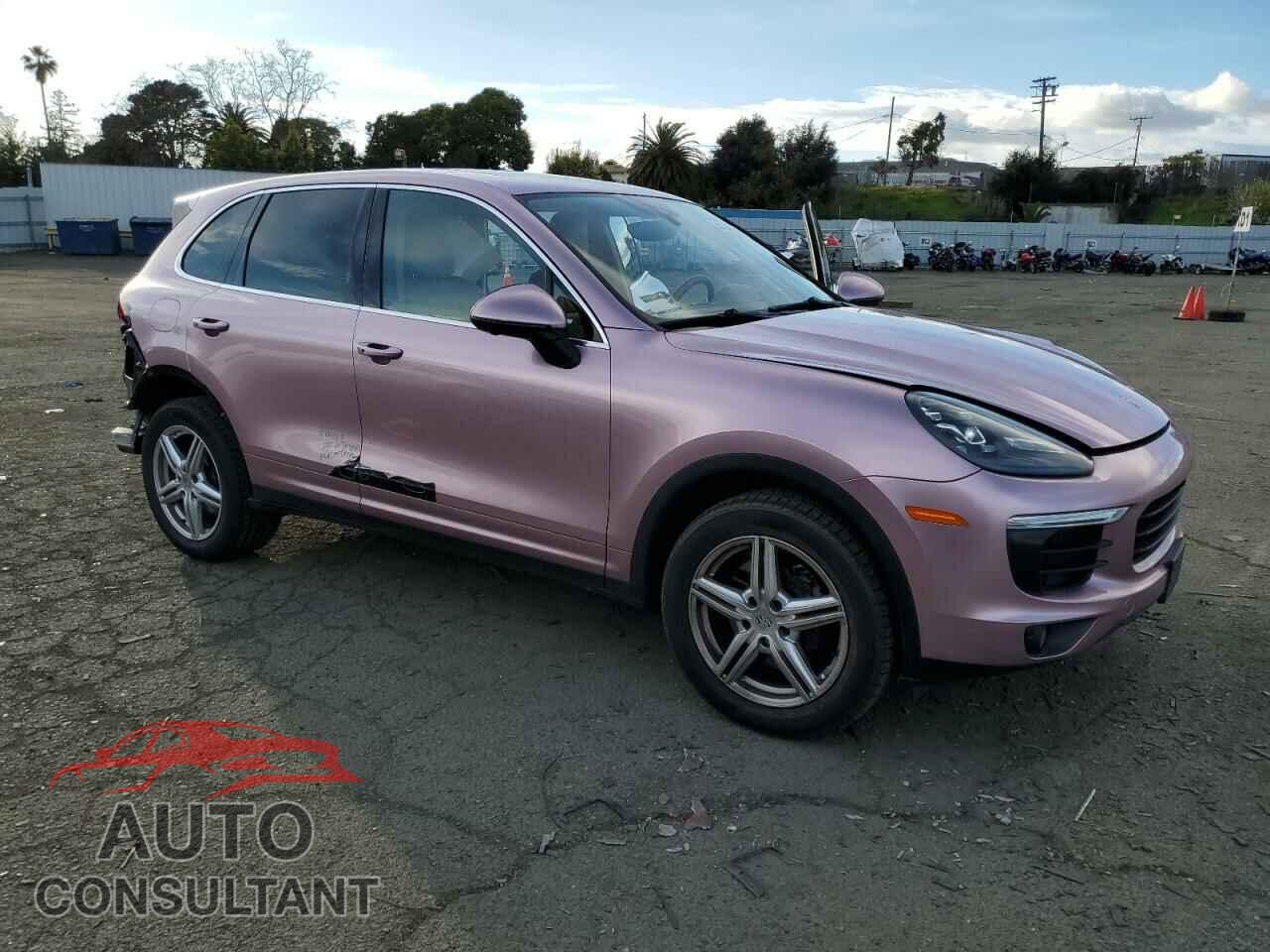 PORSCHE CAYENNE 2016 - WP1AA2A25GLA04873