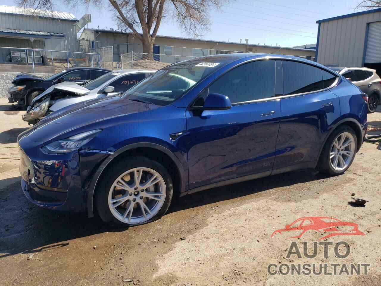 TESLA MODEL Y 2021 - 5YJYGDEE5MF260962