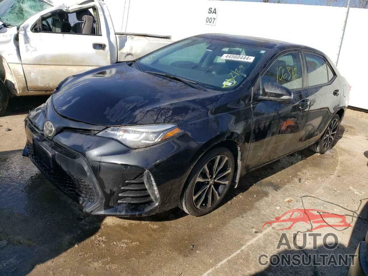 TOYOTA COROLLA 2018 - 5YFBURHE6JP794799