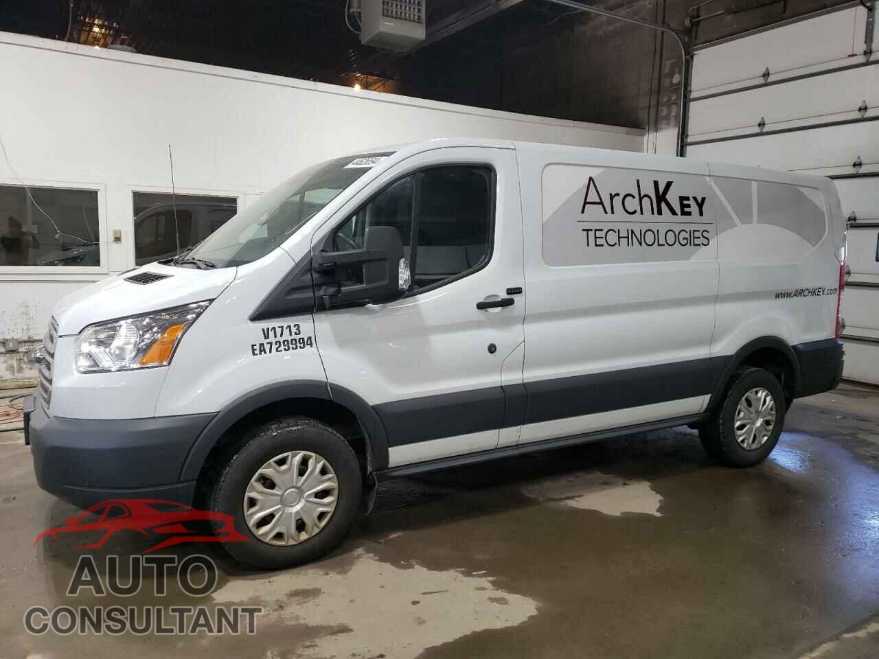 FORD TRANSIT 2017 - 1FTYR1YM3HKB37925
