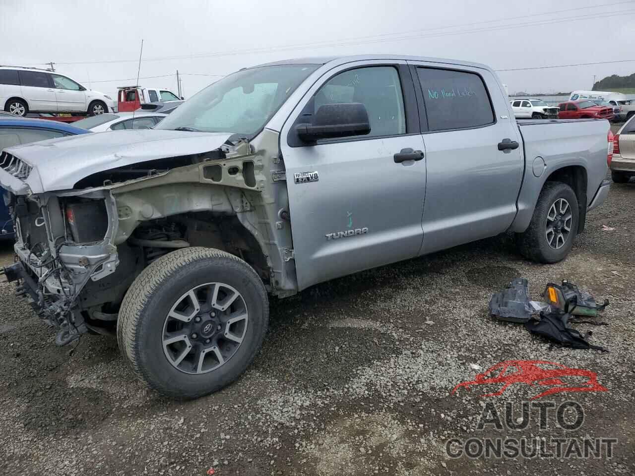 TOYOTA TUNDRA 2016 - 5TFDY5F14GX582032