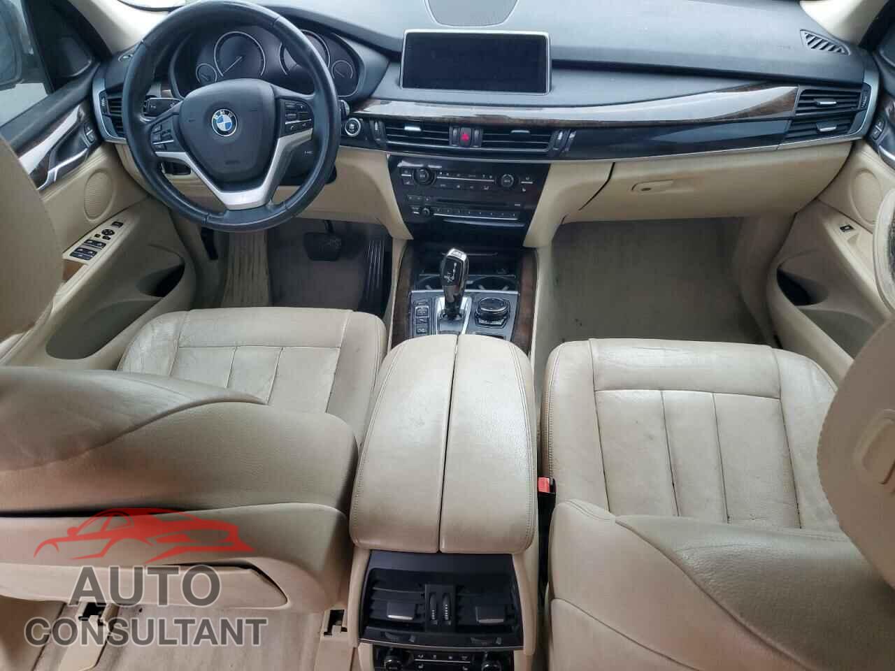 BMW X5 2014 - 5UXKR0C52E0C25213