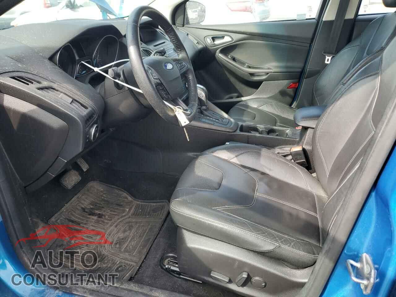 FORD FOCUS 2015 - 1FADP3F20FL310962