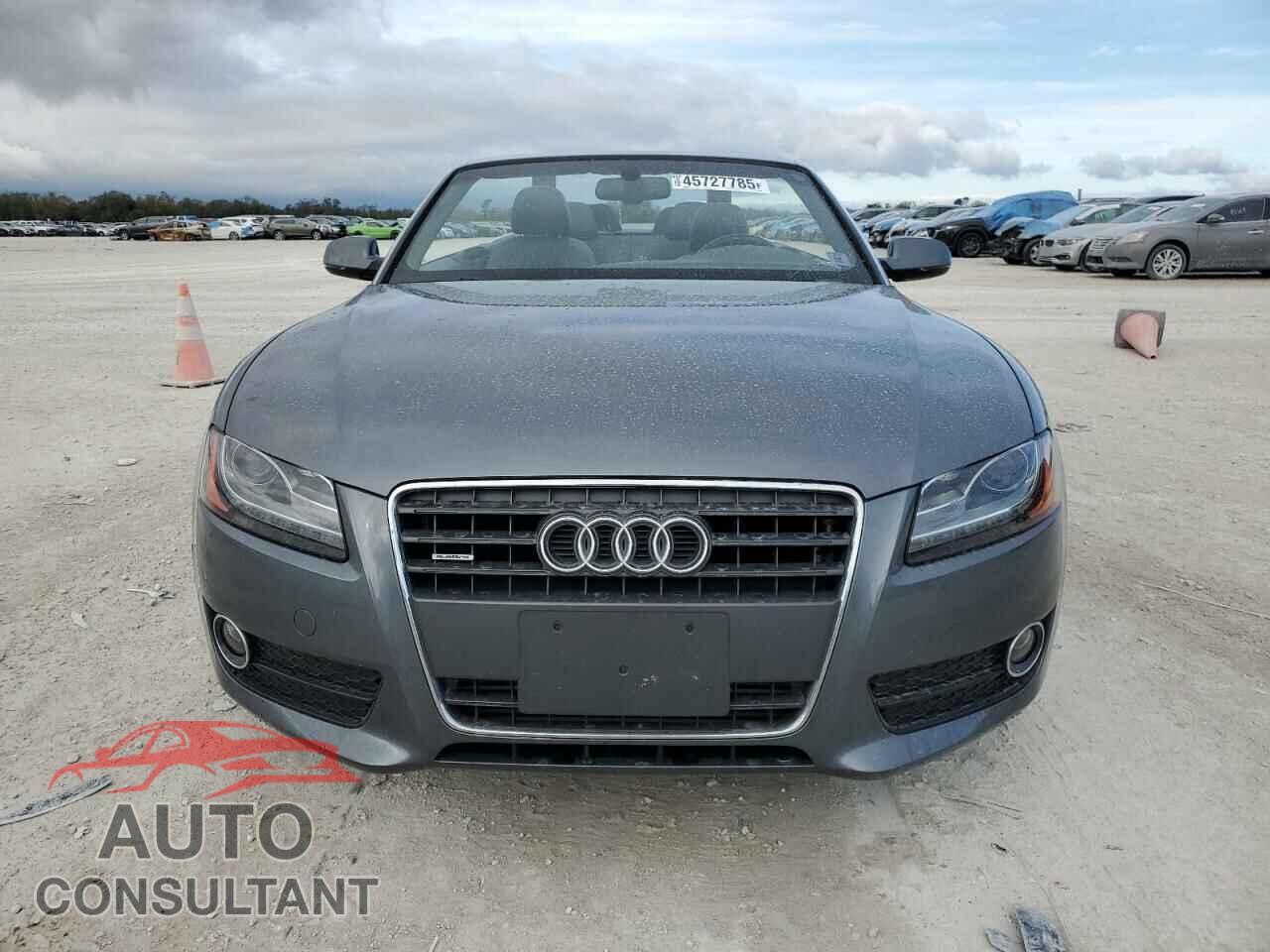 AUDI A5 2012 - WAULFAFH8CN000802